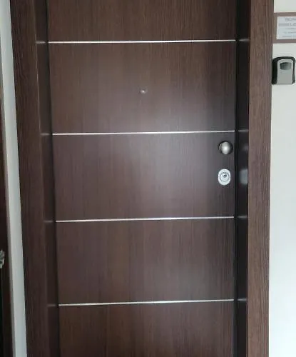 George\'S Apartment Serres